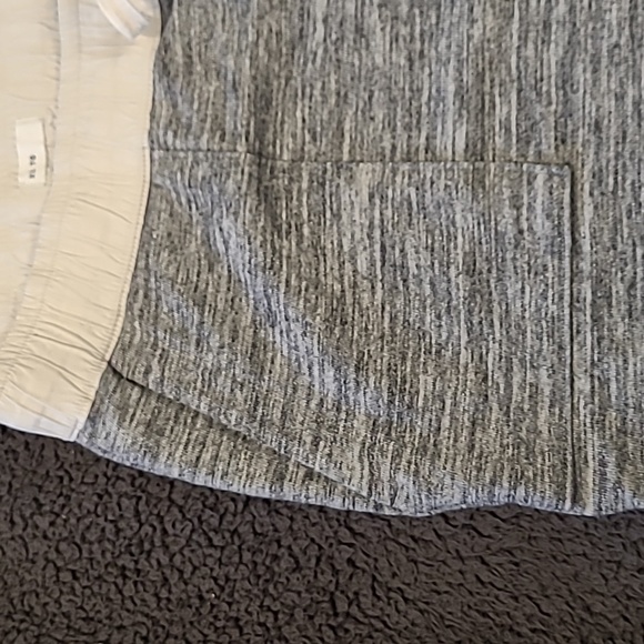 GAP Track Pants - Picture 3 of 4